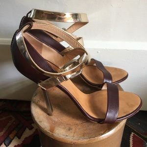 Giuseppe Zanotti Design  Burgundy/Gold Heel